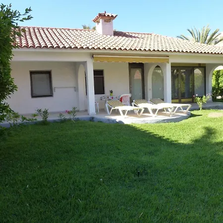 Sun Club Premium Bungalow, Gartenblick ホテル *