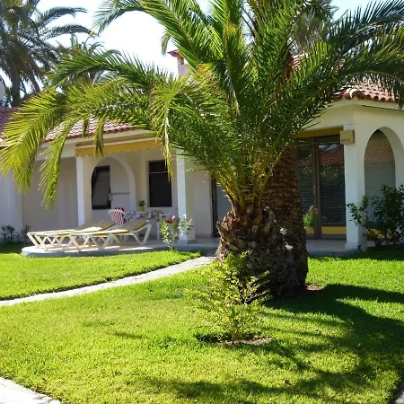 Holiday home Sun Club Premium Bungalow, Gartenblick Playa del Ingles (Gran Canaria)
